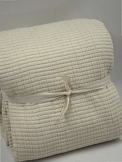 New Quince Organic Ribbed Cotton Coverlet, Ivory - KING
