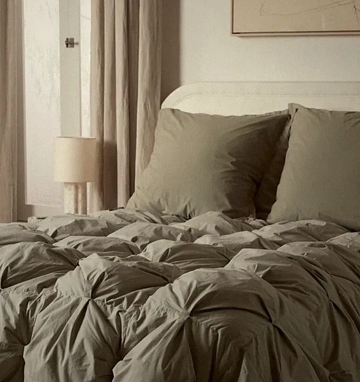 NWT $319 PARACHUTE Organic Cotton Puff Comforter QUEEN Moss