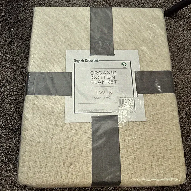 Organic Collection Twin 100% Organic Cotton Oat Color Blanket NWT